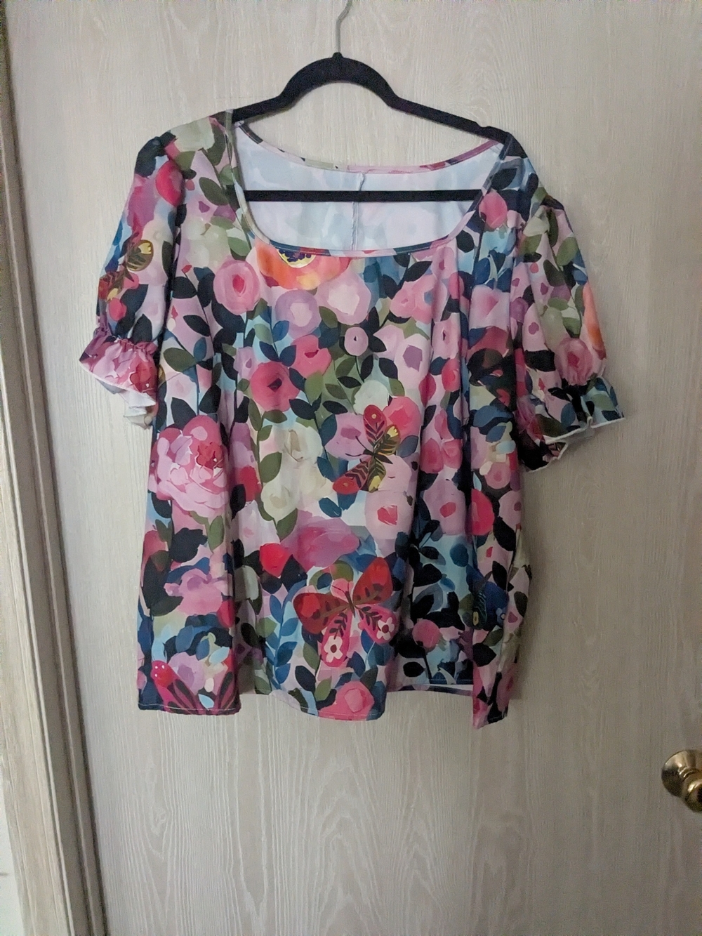 SHEIN Multicolor Floral Scoop Neck Blouse